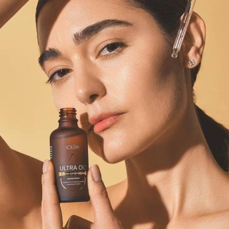 ULTRA OIL™ – Mélange d’huiles végétales à l’action repulpante et hydratante - 50 ml